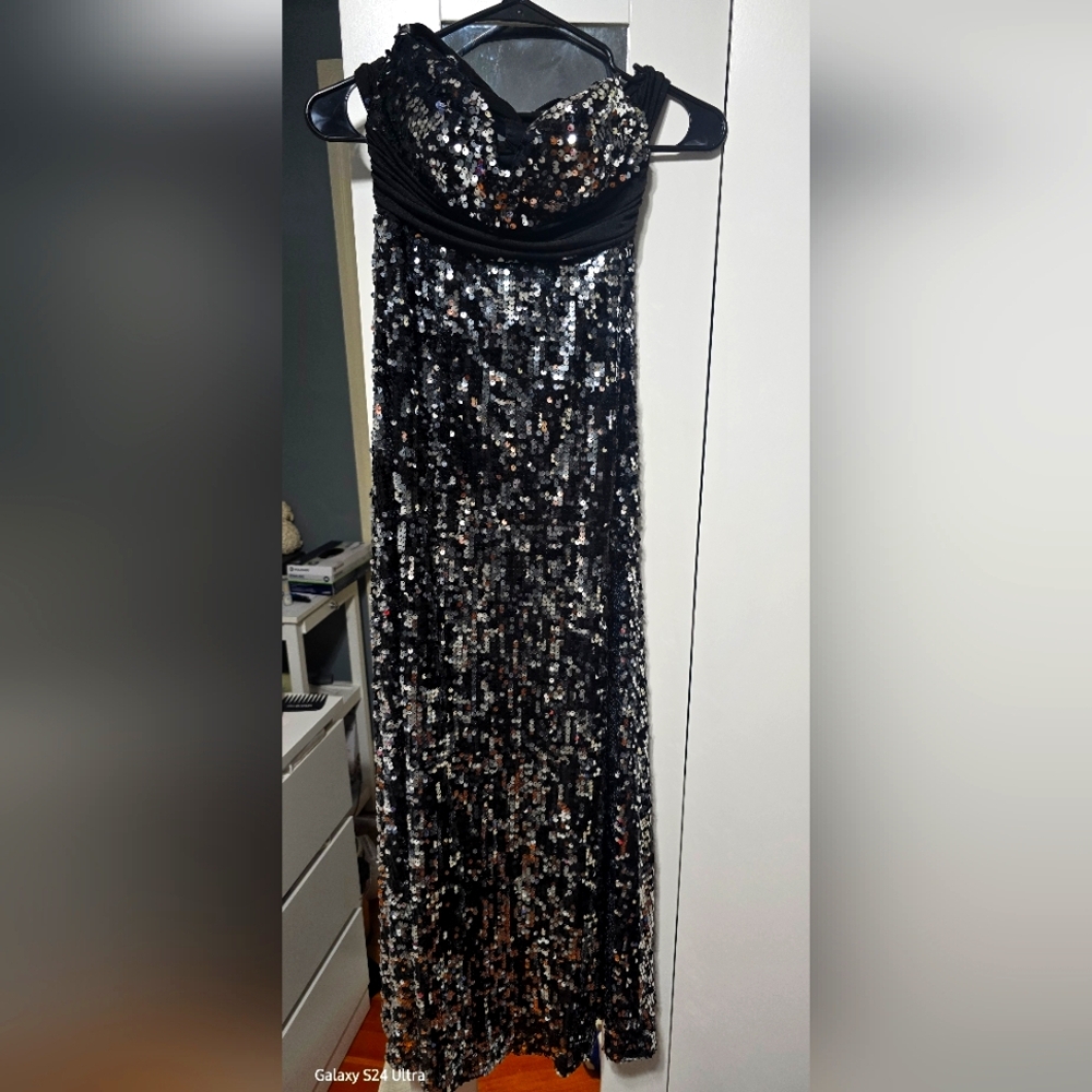 Xtraordinary Black and Silver Sequin Wedding Dress
